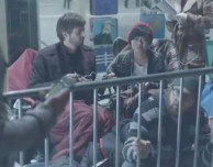 Samsung deride i possessori di iPhone nel nuovo spot per il Galaxy S II