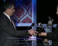 Eddy Cue ritira il Grammy in onore di Steve Jobs per i suoi contributi nel settore musicale
