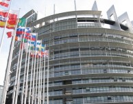 Unione Europea e roaming: sta per arrivare l’SMS informativo, ma non il roaming zero