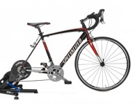 Il rullo per bici che si integra con l’iPhone arriva su Apple Store online