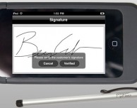 Nuova class action contro Apple: i POS utilizzati negli store discriminano i non vedenti