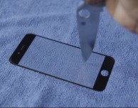 Un video dimostra la resistenza del probabile display dell’iPhone 6