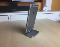 Dock per iPhone di Apple: un supporto comodo e minimal