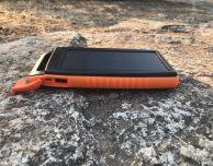 Ricarica tramite energia solare? Abbiamo provato il power-bank RAVPower da 15000mAh