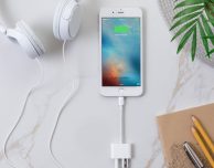 L’adattatore audio 3.5mm + ricarica Lightning RockStar di Belkin è in vendita su Apple Store