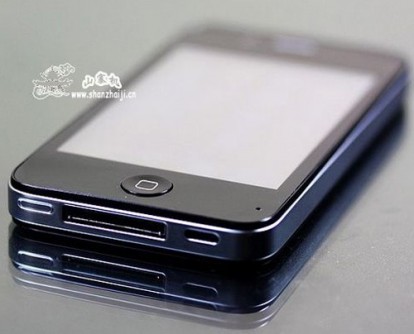 Air Phone No. 4: il primo clone cinese dell’iPhone 4