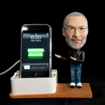Il Dock con Steve Jobs per iPhone 3G. AGGIORNATO.