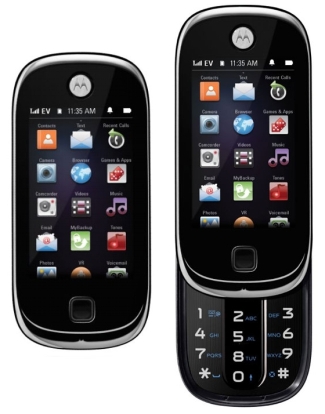 Anche Motorola presenta un telefono che ricorda molto iPhone: Evoke QA4