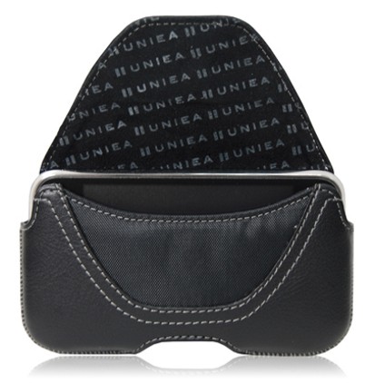 U-Hip Pop: l’iPhone attaccato alla cintura