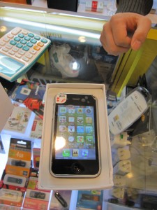 Cina: fabbrica di iPhone falsi bloccata dalla polizia