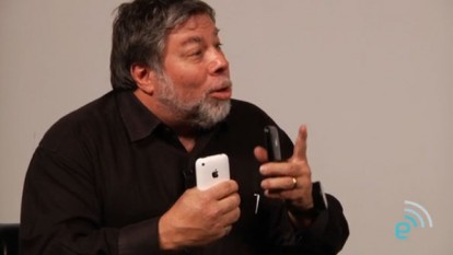 Steve Wozniak: “Risolvere il problema della batteria su iPhone? Prenderne due!”