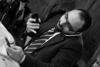 [HUMOR] Il multitasking con iPhone? Certo che si puo’…