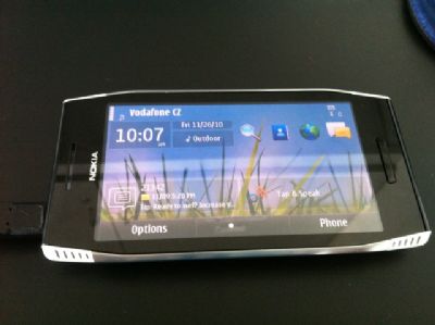 Nokia X7-00: prime immagini del prossimo top di gamma Nokia