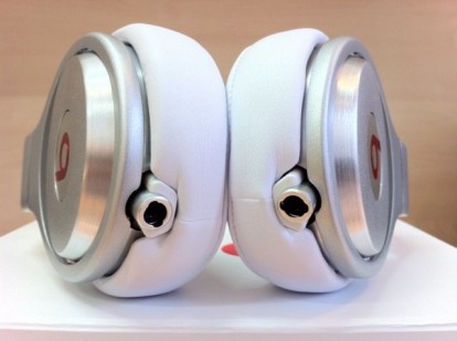 Cuffie DR DRE Beatspro e speaker Beatsbox disponibili in anteprima da iStuff