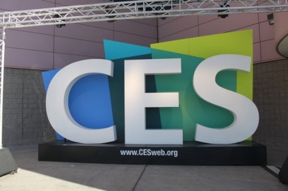 CES 2011: il nuovo Zeppelin provato da iPhoneItalia e iStuff e altri accessori per iPhone