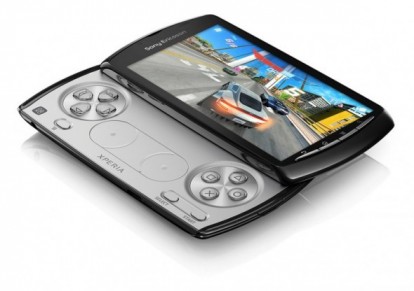 GeoHot si prepara per il Jailbreak del nuovo Sony Xperia Play!