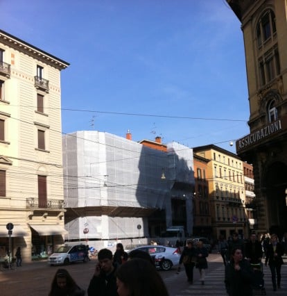 Apple Store di Bologna: procedono i lavori