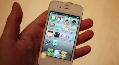 ESCLUSIVA: iPhone 4 bianco nei magazzini in Italia a partire dal 26 Aprile?