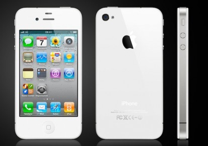 Acquistare un iPhone 4 bianco in un centro H3G, Vodafone o Tim? Per ora, solo con un abbonamento