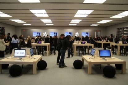 Forbes: “Il successo degli Apple Store è più che semplice magia”