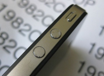 VolumePaging, per spostarsi tra le pagine della Home con i tasti del volume [Cydia]