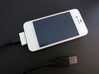 Diamo uno sguardo all’adattatore Micro USB per iPhone