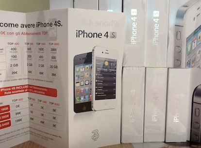 Arrivano i primi iPhone 4S italiani nei negozi 3! – Anteprima