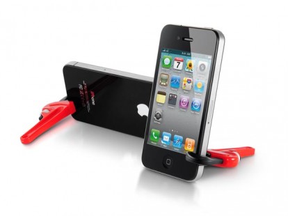 iWrench, un originale stand a forma di chiave inglese per iPhone ed iPod Touch