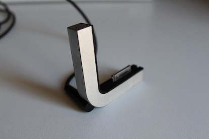Osun MetalDock, il dock metallico per iPhone 4/4S – Recensione
