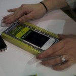 PureTek, il rullo per applicare perfettamente le pellicole protettive su iPhone [CES 2012]