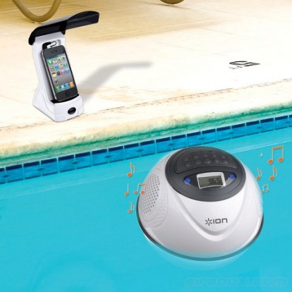 Water Rocker Wireless, gli speaker wireless da utilizzare in piscina
