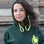 iWearSound, la felpa con le cuffie integrate