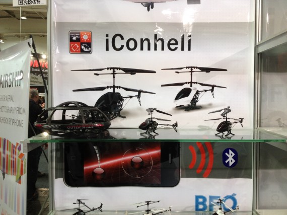 CeBIT 2012: Woddon presenta iConheli, l’elicottero da pilotare col nostro iPhone