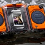 Eco Terra Boombox: il dock portatile e impermeabile con speaker per iPhone