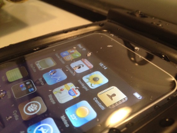 Waterproof Case: la custodia impermeabile per il vostro iPhone o iPod touch – La recensione di iPhoneItalia