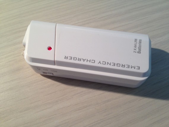 Mini batteria di emergenza a pile per iPhone – La recensione di iPhoneItalia