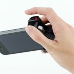 Shutter Grip: il pulsante esterno per scattare foto con l’iPhone 4/4S
