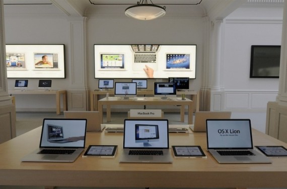 Ecco come Mickey Drexler ha ispirato la realizzazione del primo Apple Store