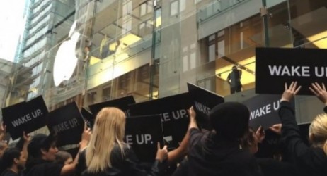 RIM ammette di aver organizzato la campagna “Wake Up” contro Apple in Australia