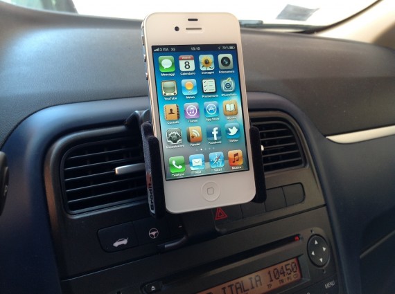 Brodit, il supporto per iPhone da auto configurabile online – La recensione di iPhoneItalia