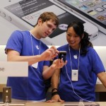 Le tre domande a cui bisogna rispondere per lavorare in un Apple Store