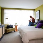 Un hotel canadese sostituisce i telefoni fissi in stanza con degli iPhone