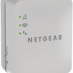 NETGEAR Extender WN1000RP, per estende il segnale wireless e offrire la massima copertura per la connessione dei dispositivi mobili