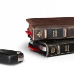 Little Black BookBook, la nuova custodia a libro per iPhone 4/4S