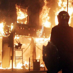 Un’app aiuterà la polizia londinese a trovare i sospettati dei tumulti del 2011