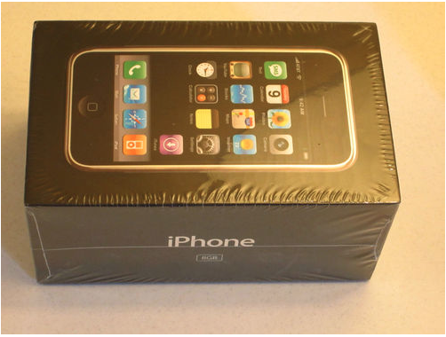 Su Ebay un iPhone 2G imballato al prezzo di 10.000$!