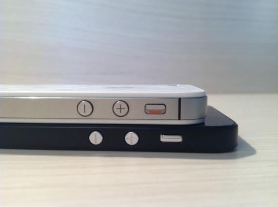 iPhoneItalia prova uno dei modelli 3D del probabile iPhone 5 e lo compara con un iPhone 4S – Video