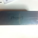 Arrivano i primi iPhone 5 nei 3 Store italiani: fotografie della confezione e di un iPhone 5 “demo” [AGGIORNATO]