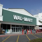 Wal-Mart: addio alle cassiere, saranno rimpiazzate dagli iPhone