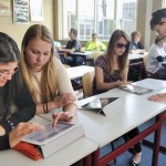 Ritorno a scuola: ecco 10 utili applicazioni consigliate agli studenti